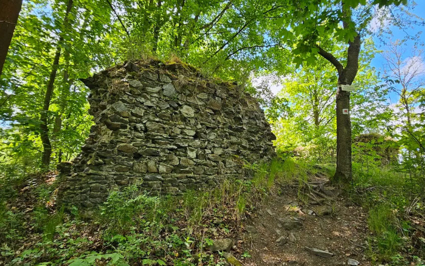 Zřícenina Hradu Kokšín, Czech Republic (Czechia)